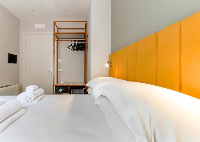 Velia Relais 4*